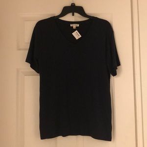 Navy v-Neck